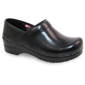 New! Sanita Cabrio Clog in Black Smooth Leather / Size 37M (US 6-6.5)